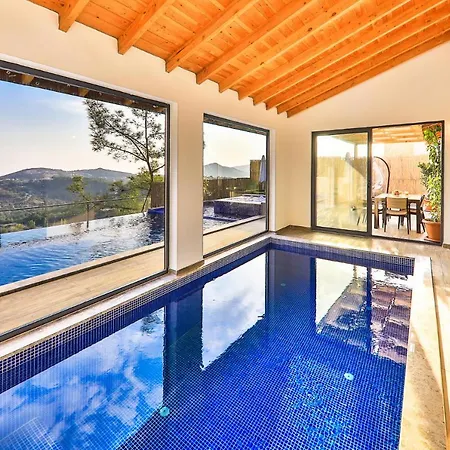 Exceptional With Private Indoor & Outdoor Pool, Jacuzzi & Impressive View In Kalkan, Kas Apartmán